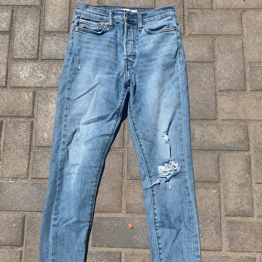 Levi’s Mom Jeans
